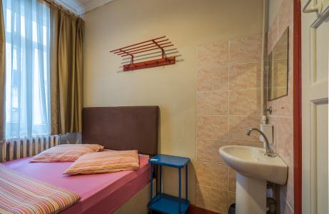 Erenler & Hostel - 44