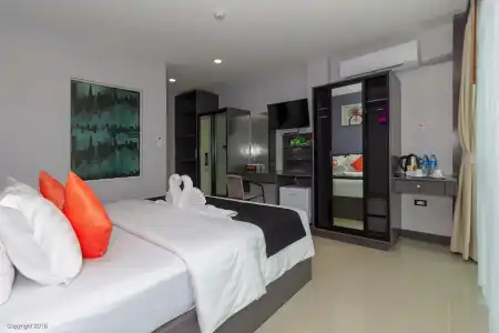 Modern Living Residence Phuket Patong - 9