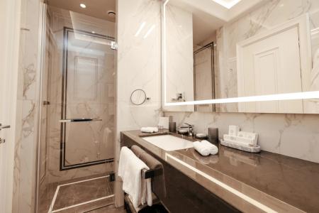 Cosmos Selection Saint-Petersburg Italyanskaya - 119