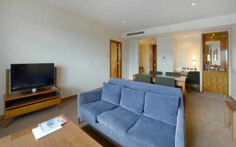 Canary Riverside Plaza - 73