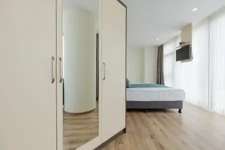 Bellevue Residence Suites - 33