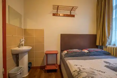 Erenler & Hostel - 46
