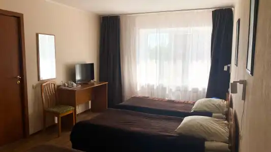 Konakovo, otel' - 98