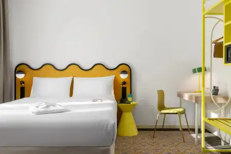 Ibis Styles Old - 3