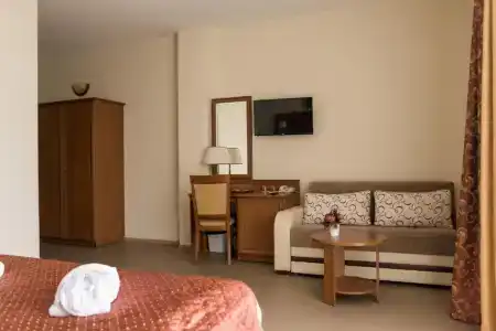 Gostinechniy Kompleks Lyubim - 63