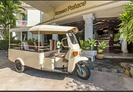 Romeo Palace - 7