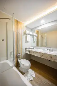 Amora Beach Resort Phuket - 39