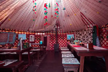 Glemping "ak-Sai Travel" Yurt Camp At Son Kul Lake - 17