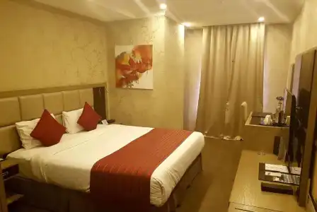 Ramada by Wyndham Bishkek Centre - 28