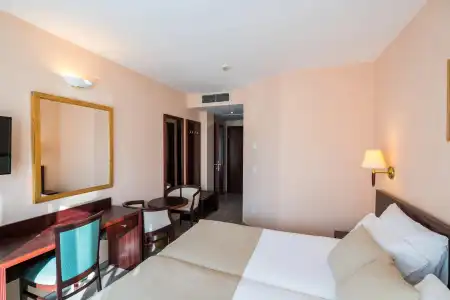 Iberostar Bellevue - 32
