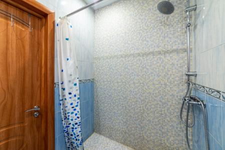 Демократ на Некрасова 58 - 169