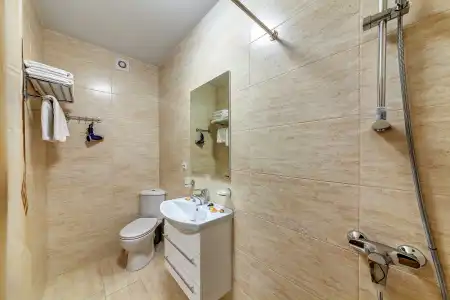 Hotel - 6