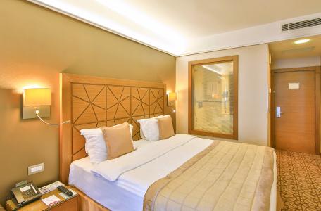 Ramada by Wyndham Istanbul Taksim - 7