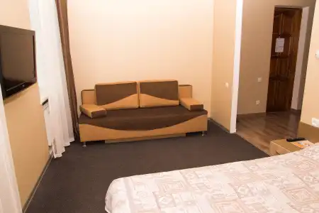 Yuzhnyij Dvorik Apart-Hotel - 60