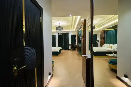 East Star Butik-Hotel - 11