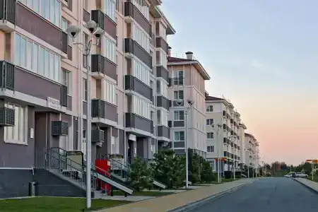 Barhatnyie Sezonyi Semeyniy Kvartal - 8