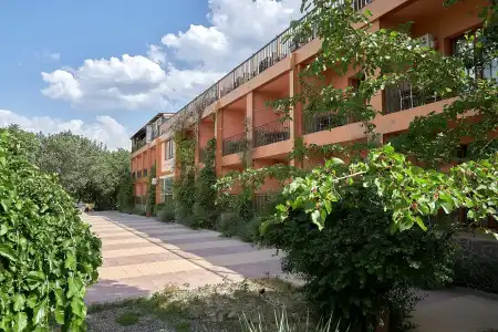 Avenue Park - 0