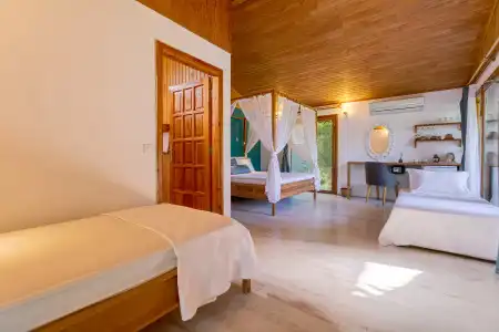 ETENNA BEACH BUNGALOWS - 49