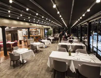 Tomtom Suites - 5