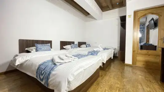 Mahbubakhon Guest House - 39
