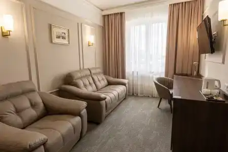 Hotel - 65