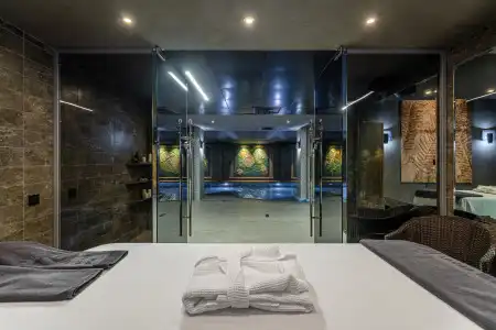 Kravt Nevsky & Spa - 30