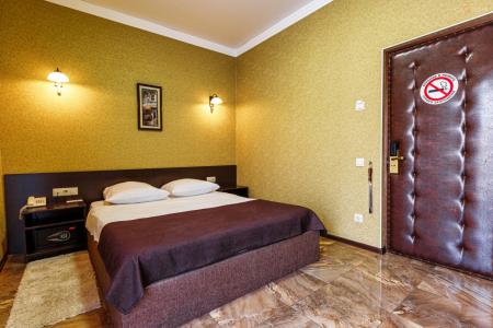 Nochnoy Kvartal - 146