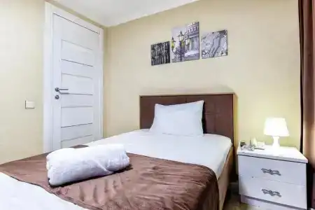 Bed & Breakfast Capital - 45