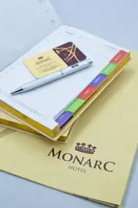 Monarc - 20