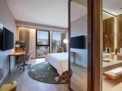 Swissôtel - 15