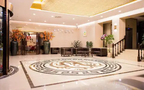 NIHAO - 11