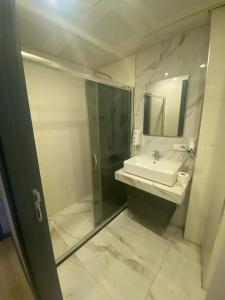 Dolce Vita Suite - 28