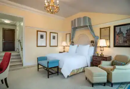 Four Seasons Lion Palace - 126