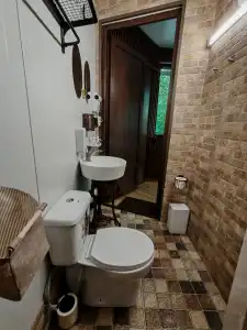 Qilimcha's Guest House - 184