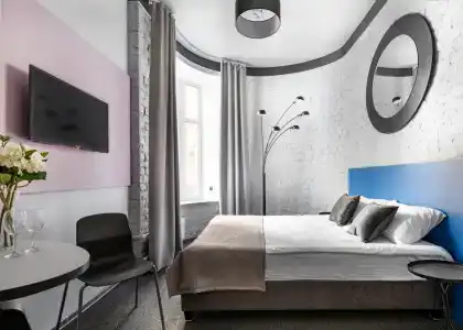 Grinfil na Lermontovskom - 84