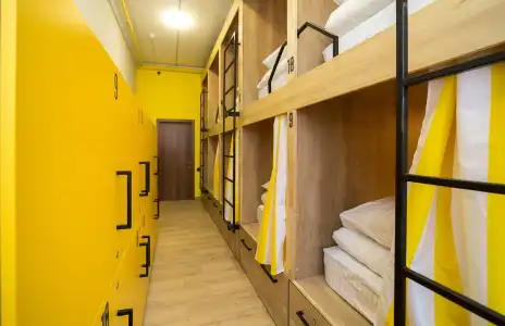 Bee Station - Hostel - 16