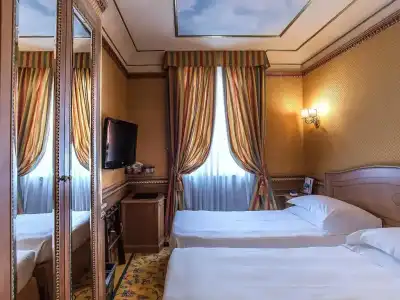 River Palace - 28