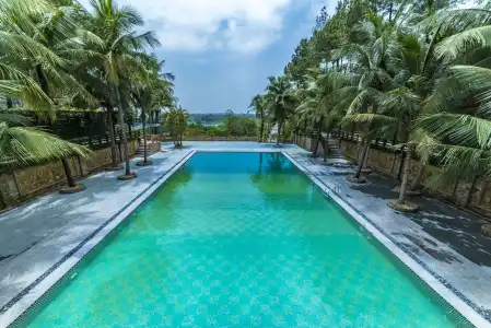 Sankofa Village Hill Resort and Spa - 5