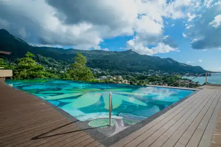Gardens Hill Resort & Spa - 8