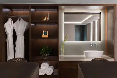The Ritz-Carlton, - 34