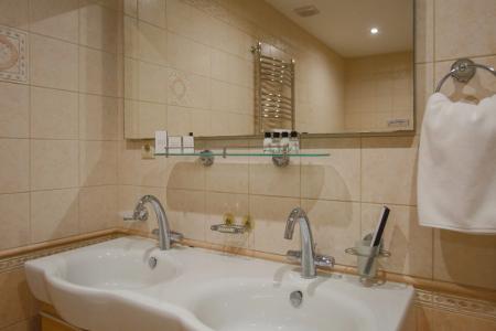 Golden Tennis Club - 86