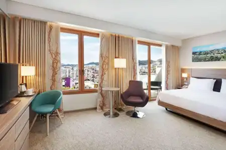 Hilton Garden Inn Tirana - 7