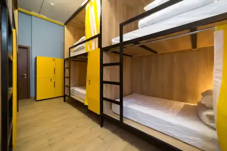 Bee Station - Hostel - 18