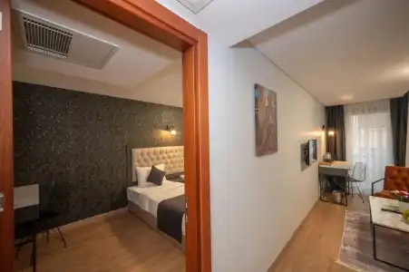 KA & Suites - 4