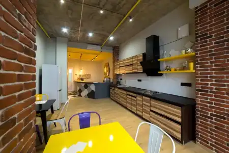 Bee Station - Hostel - 36