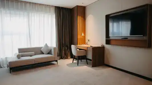 Diplomat by AGs Group - 90