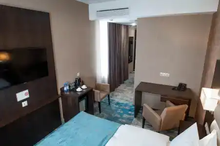 Best Western Plus Oskemen - 13