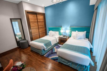 City Premiere Deluxe Apartments - 13