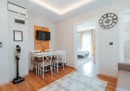 Umut Apartments - 313