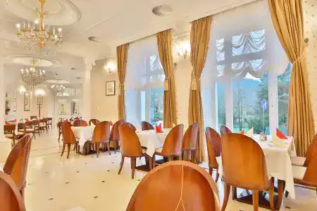Sun Palace Wellness - 9